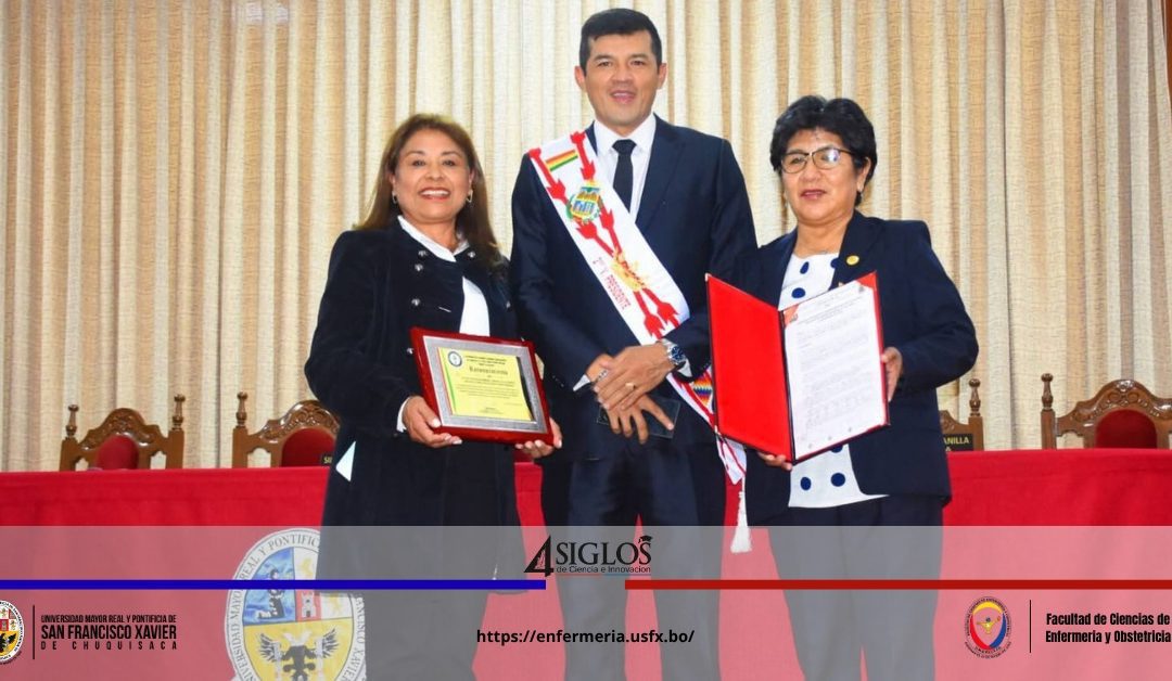 Sesión de Honor en Reconocimiento a la Trayectoria y Aporte de la Facultad de Enfermería y Obstetricia